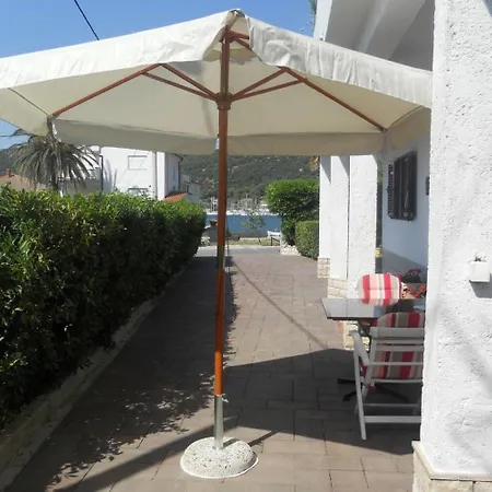 Apartment Ivo - With Terrace